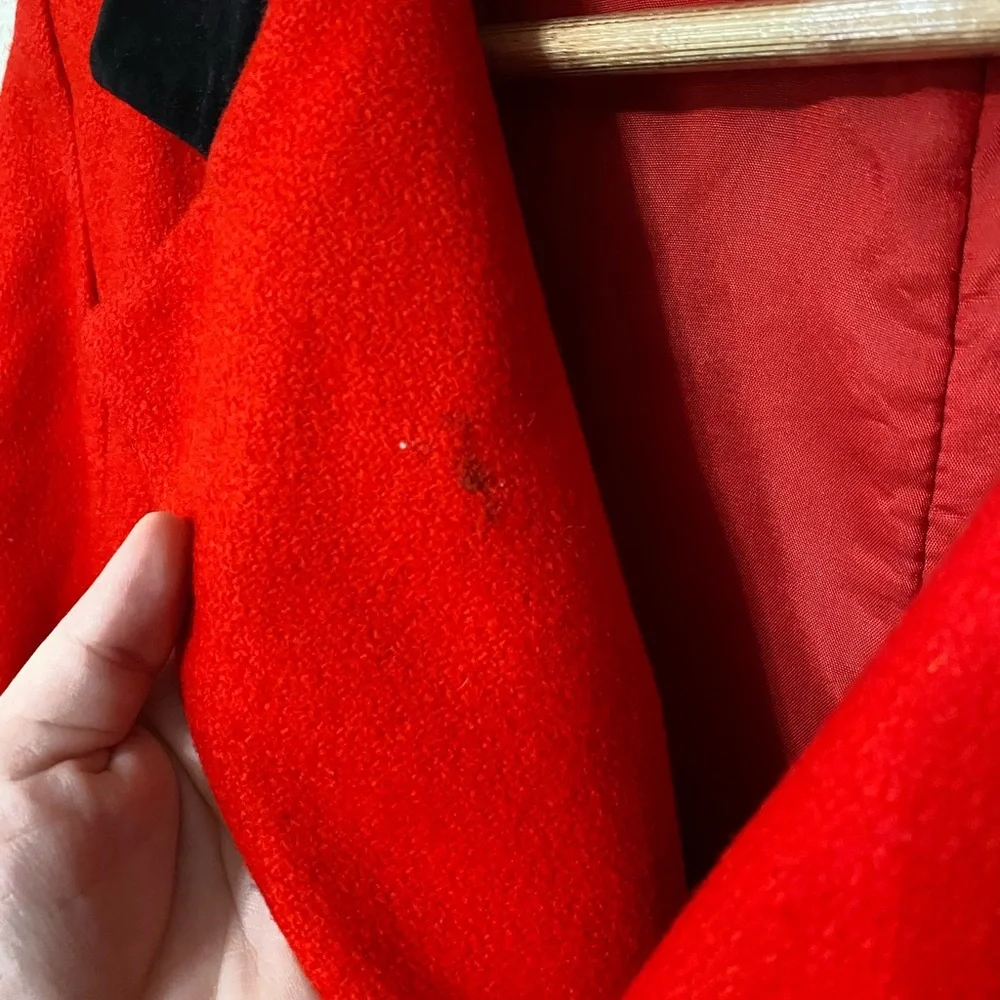 ROTHSCHILD Vintage Women’s Wool Long Coat Size 12 Red and Black Luxury Winter